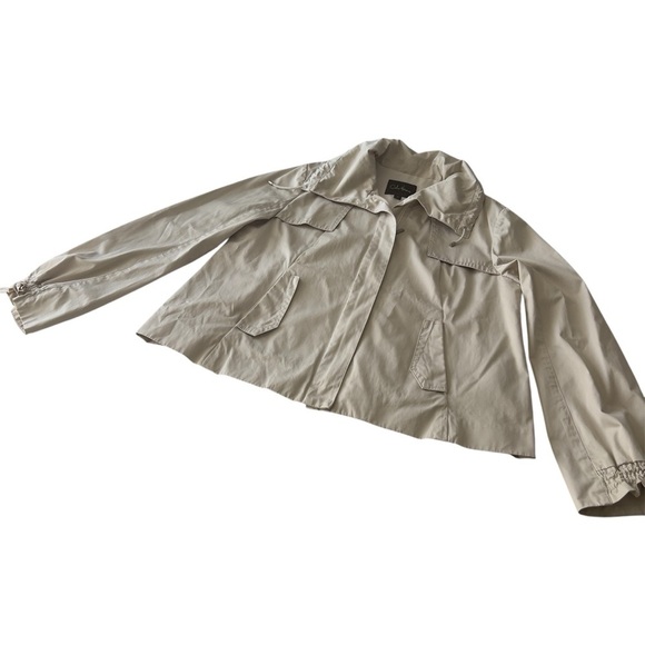 Cole Haan Cream Short Light Jacket. Size 12 - Picture 5 of 5